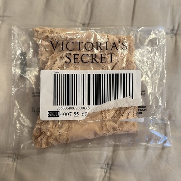 New Victoria’s Secret Pink Extra Low Rise Cheekster Panty Size Small Color Nude - Picture 4 of 10